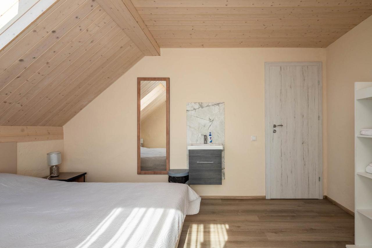 Kuren Hostel Karklė Eksteriør billede