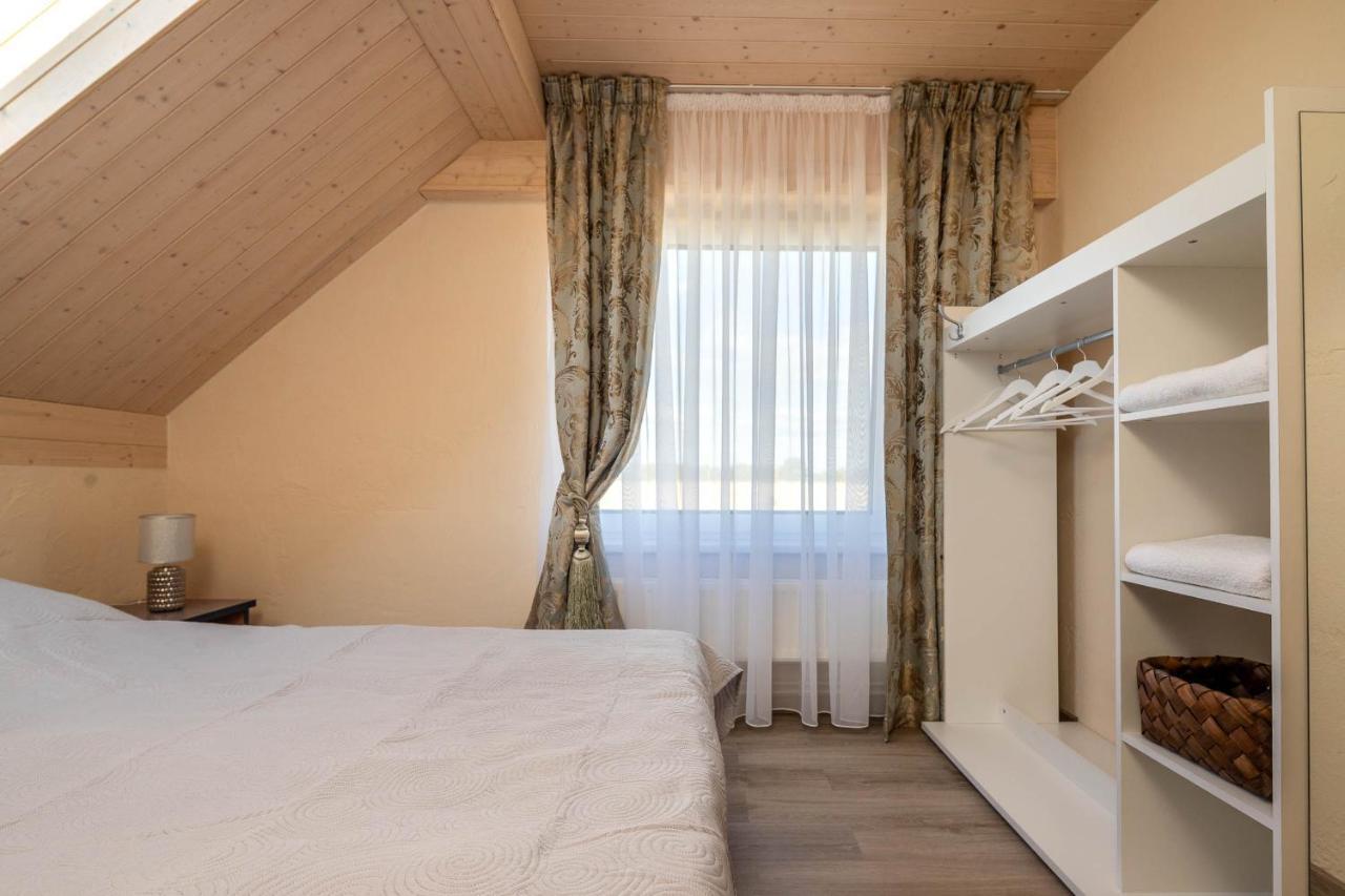 Kuren Hostel Karklė Eksteriør billede