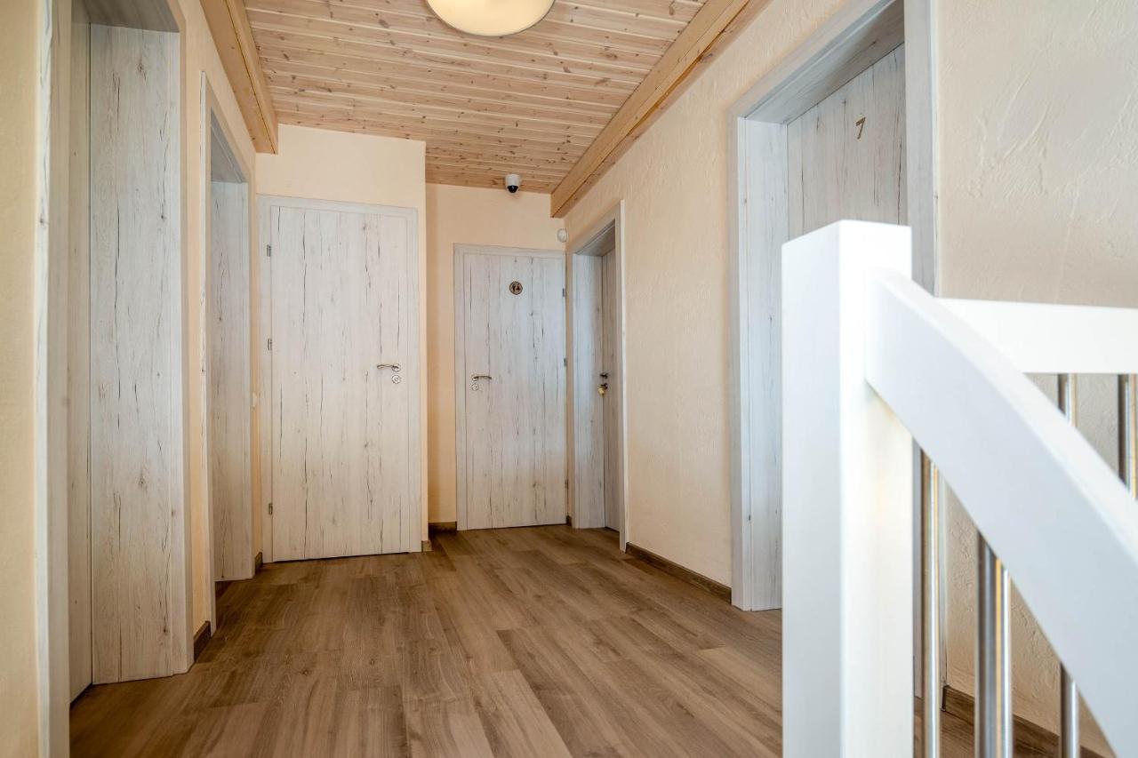 Kuren Hostel Karklė Eksteriør billede